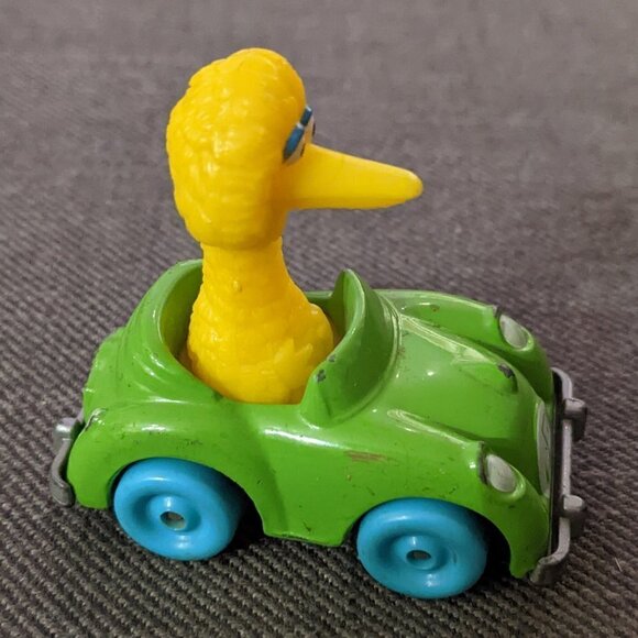 VINTAGE! Die Cast Sesame Street Big Bird Car from 1983 - Picture 5 of 6